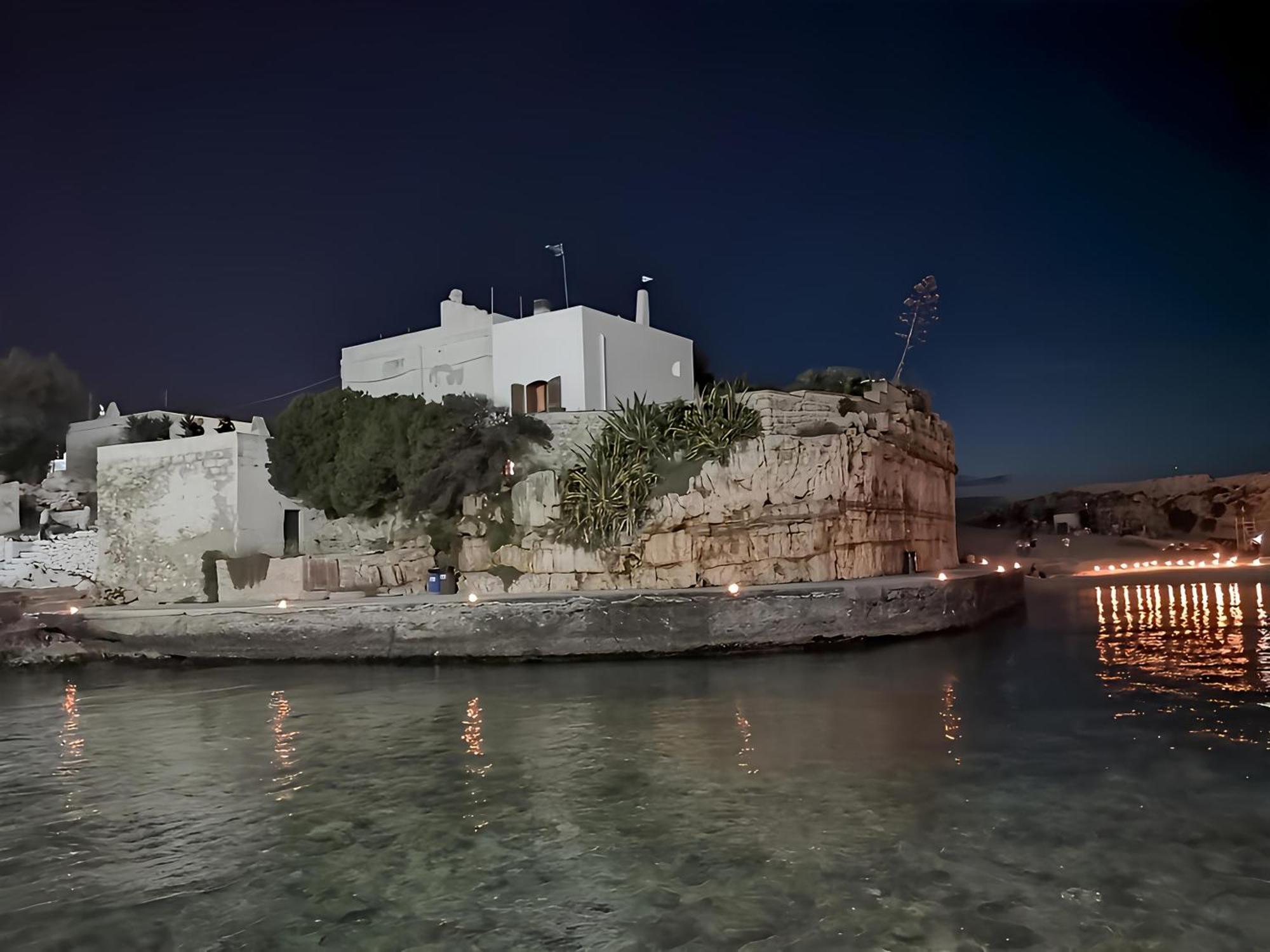 Rifugio Del Marinaio - Sul Mare Villa โปลีญาโนอามาเร ภายนอก รูปภาพ